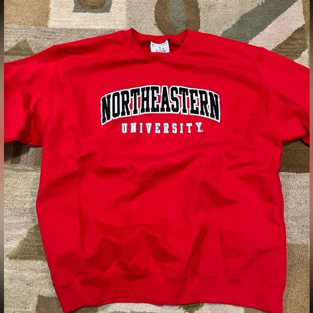 Northeastern University Champion XL Men’s Crewneck Sweatshirt NWOT